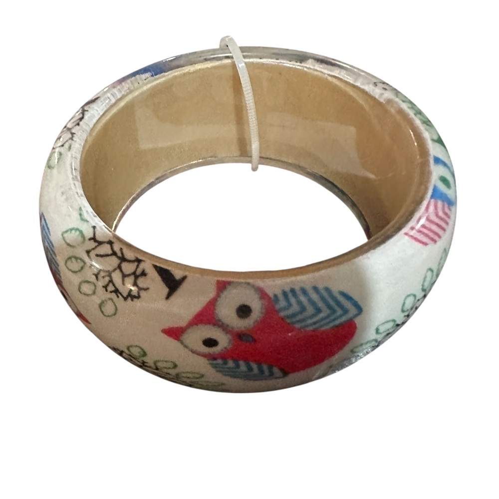 Vintage Lucite‎ colorful wide  Bangle Bracelet, Owl Cloth Design, Retro, Boho